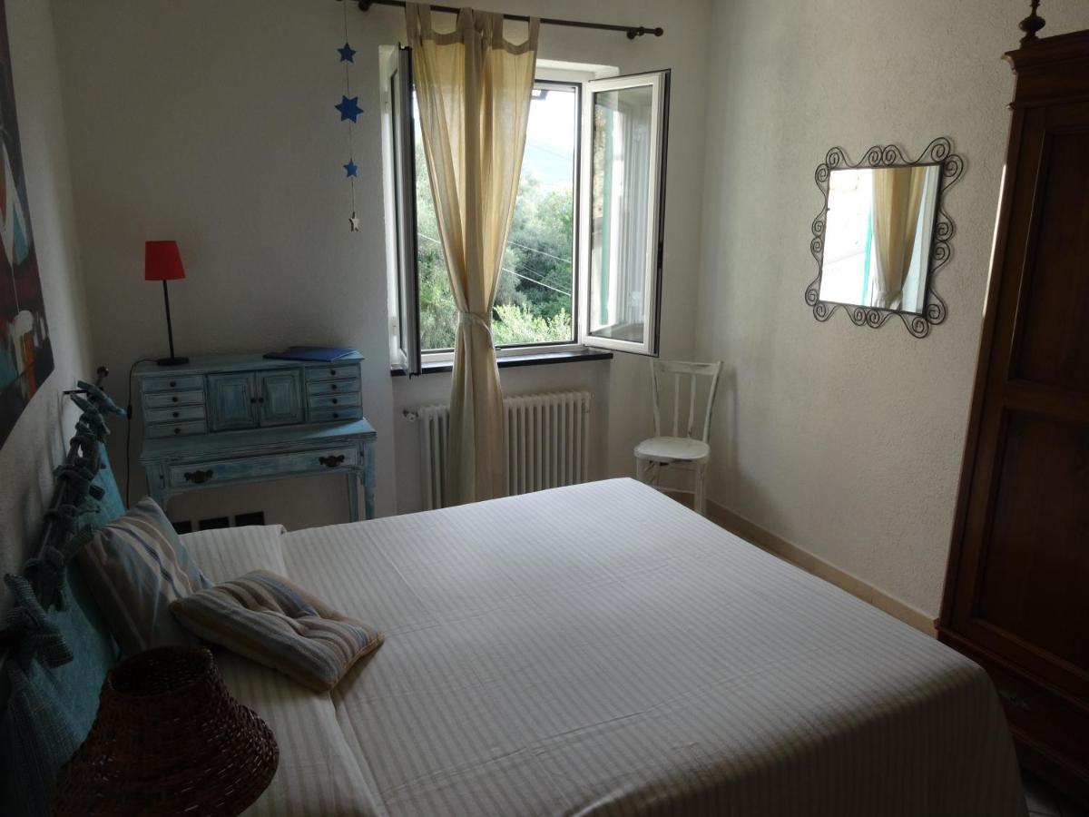 B&B Rubando Le Nuvole Orco Feglino Luaran gambar
