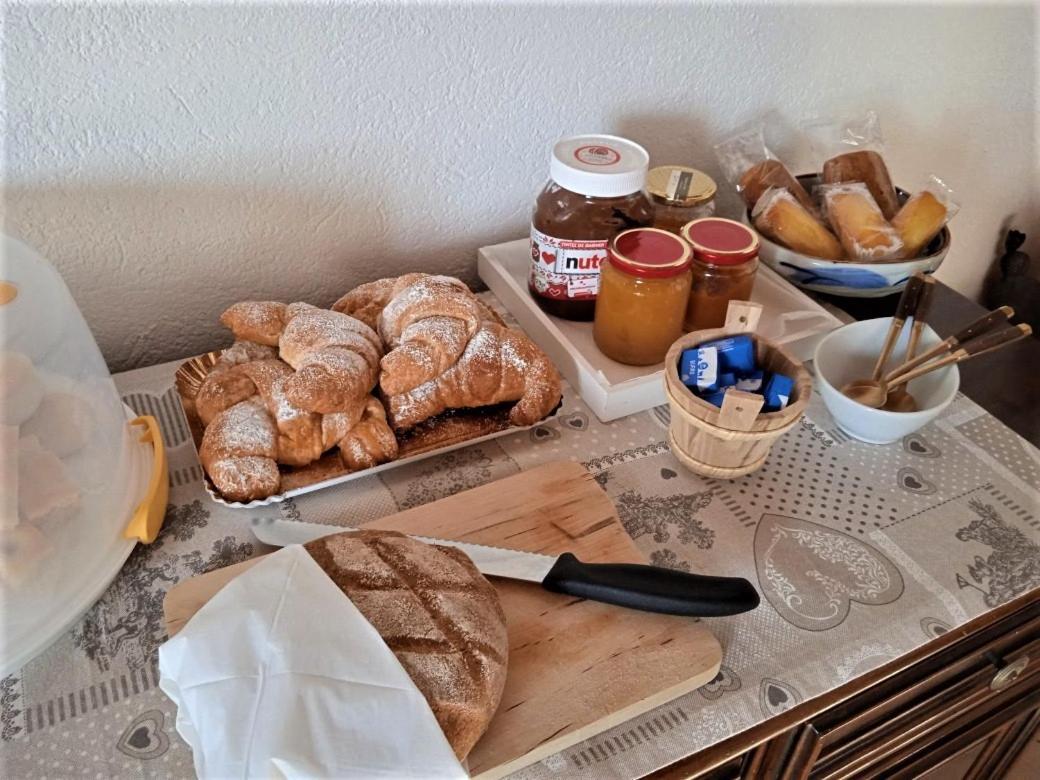 B&B Rubando Le Nuvole Orco Feglino Luaran gambar